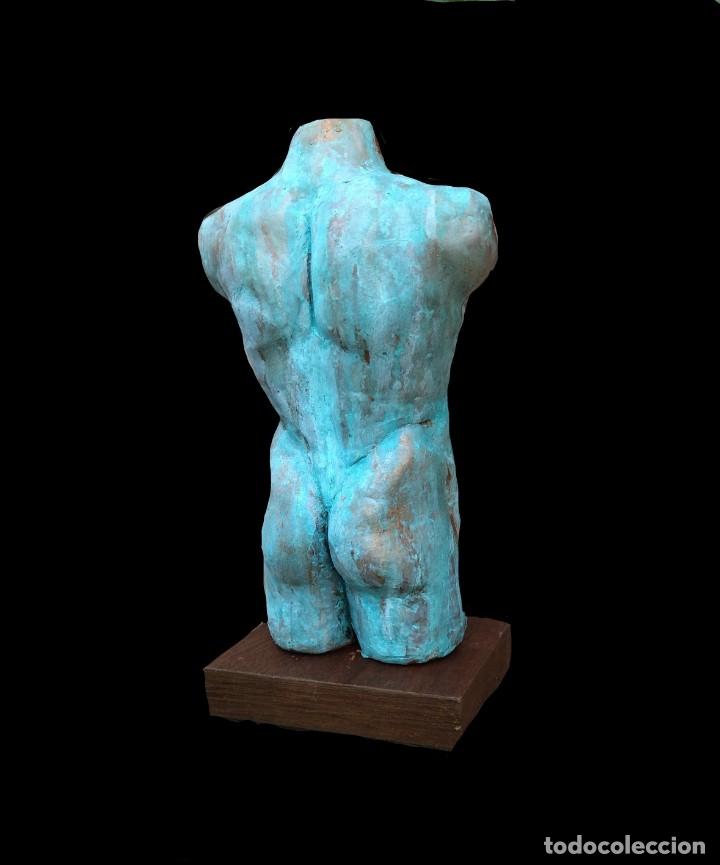 Arte: Busto masculino de cer&agrave;mica - Foto 1