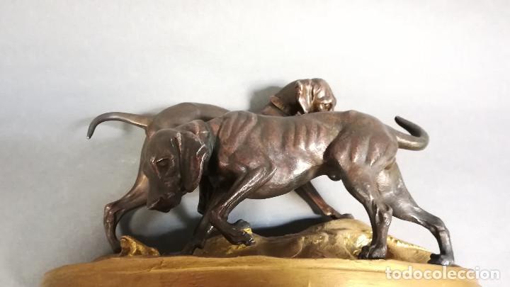Arte: FIGURAS DE PERROS DE CAZA DE CALAMINA - Foto 4