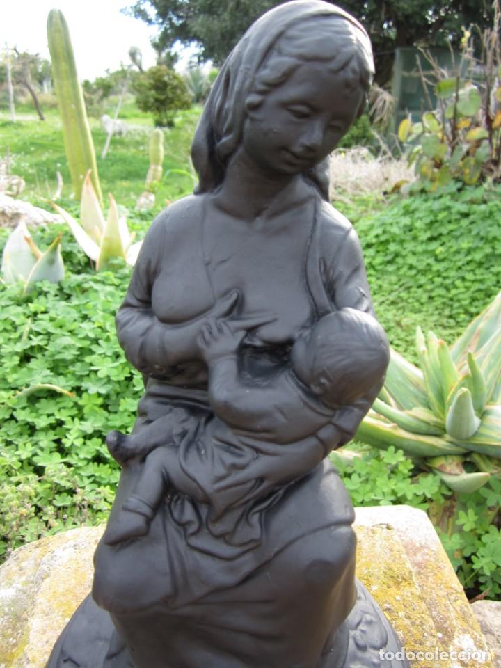 Arte: escultura maternidad - Foto 1