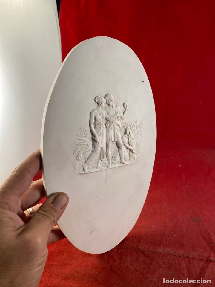 Arte: Marmolina en relieve con escena cl&aacute;sica - Foto 3