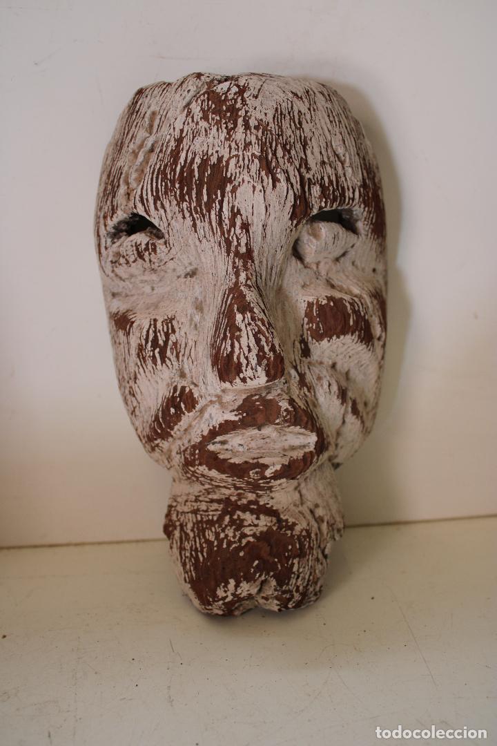 Arte: MASCARA, BUSTO HECHO DE COCO, TALLADA A MANO. - Foto 3