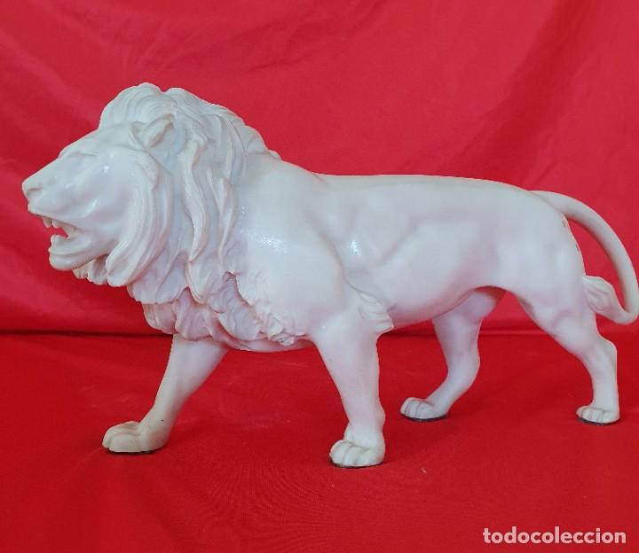 Arte: ESCULTURA LEON DE RESINA - Foto 2