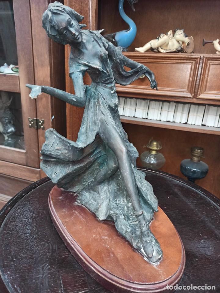 Arte: Gran figura de joven bailarina. V2 - Foto 2
