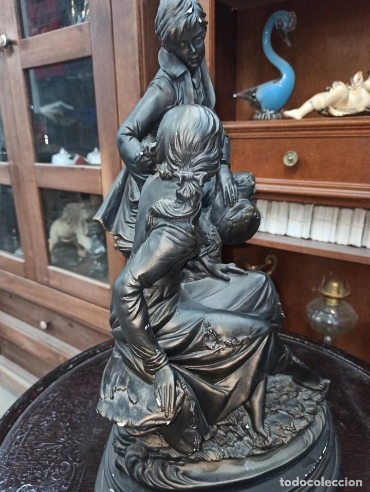 Arte: Excepcional figura con pareja de j&oacute;venes. Centro 1 - Foto 10