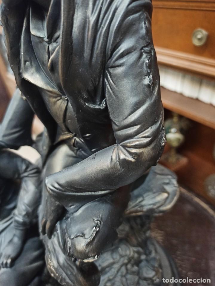 Arte: Excepcional figura con pareja de j&oacute;venes. Centro 1 - Foto 11