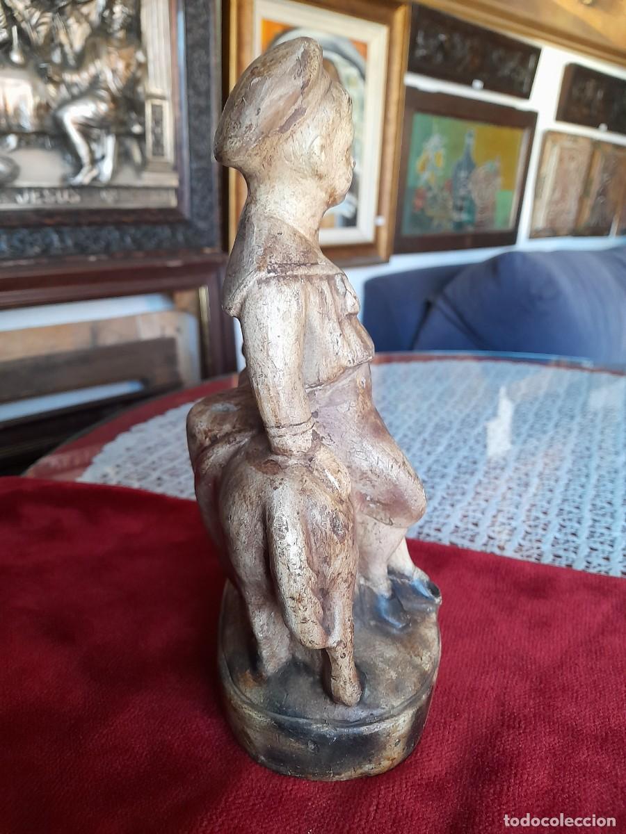 Arte: Ni&ntilde;o con perro de yeso siglo XIX - Foto 2
