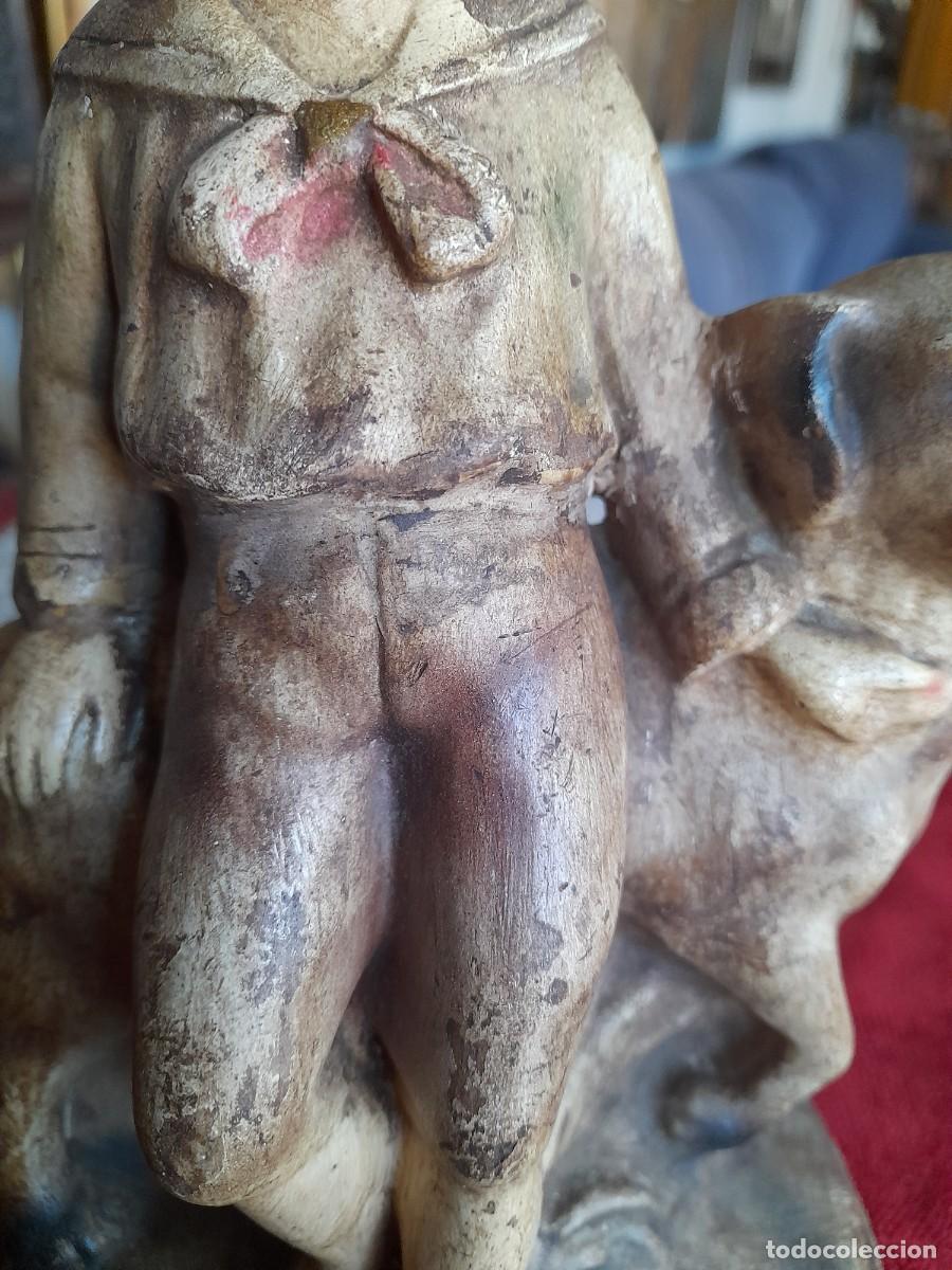 Arte: Ni&ntilde;o con perro de yeso siglo XIX - Foto 6