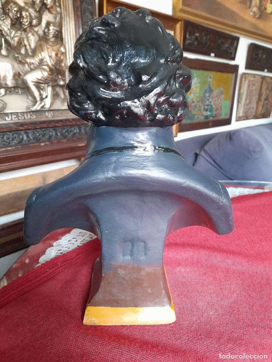 Arte: Busto de Beethoven policromado de yeso - Foto 3