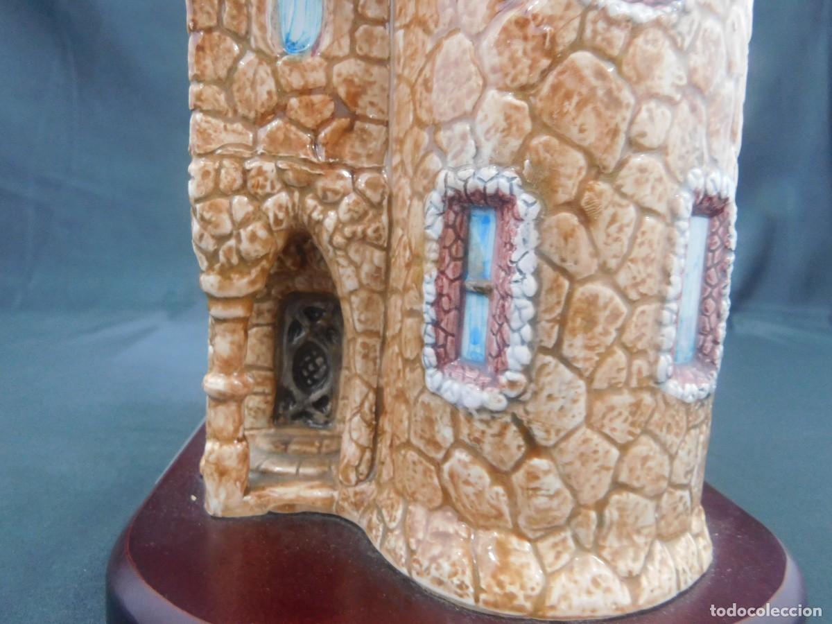 Arte: Ceramica Casa Conserger&iacute;a - Park G&uuml;ell - Foto 13