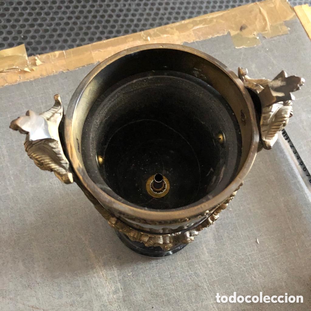 Arte: Jarr&oacute;n de m&aacute;rmol negro con tapa 47cm - Foto 7