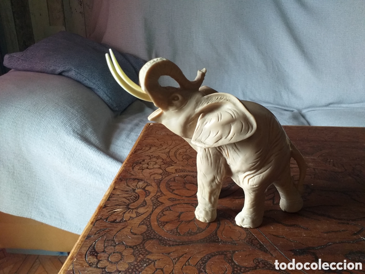 Arte: Elefante de marfilina - Foto 1