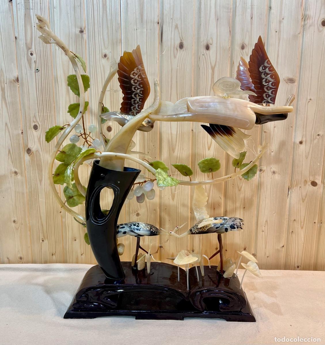 Arte: ESCULTURA REALIZADA EN ASTA CON BASE DE MADERA - Foto 3