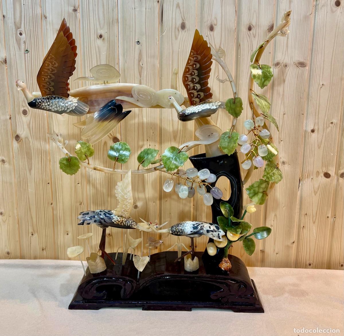 Arte: ESCULTURA REALIZADA EN ASTA CON BASE DE MADERA - Foto 8