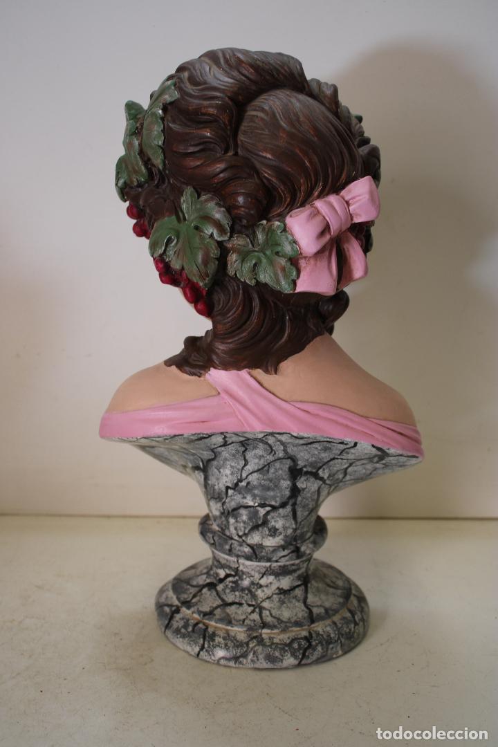 Arte: Doncella griega busto con hojas de uva - Foto 4