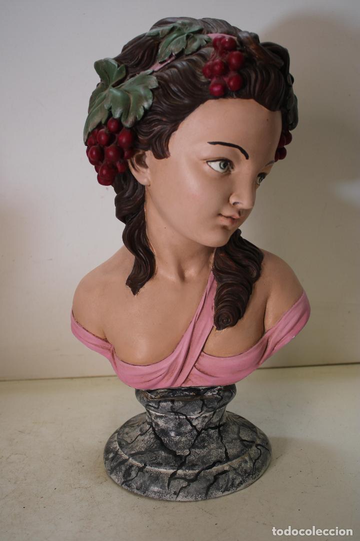 Arte: Doncella griega busto con hojas de uva - Foto 5