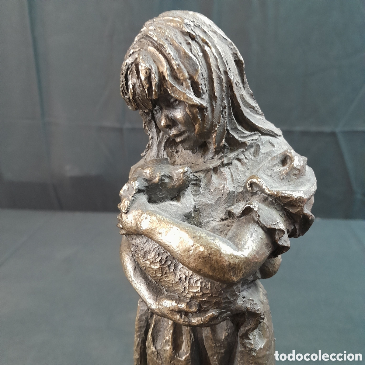 manos. escultura en resina con patina de bronce - Compra venta en  todocoleccion