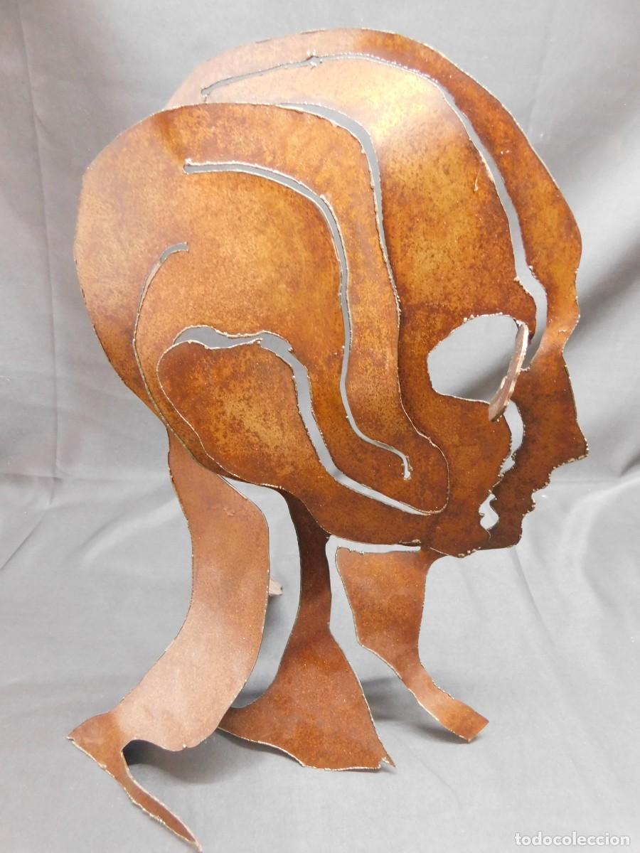 Arte: ESCULTURA CABEZA DE HIERRO - Foto 1