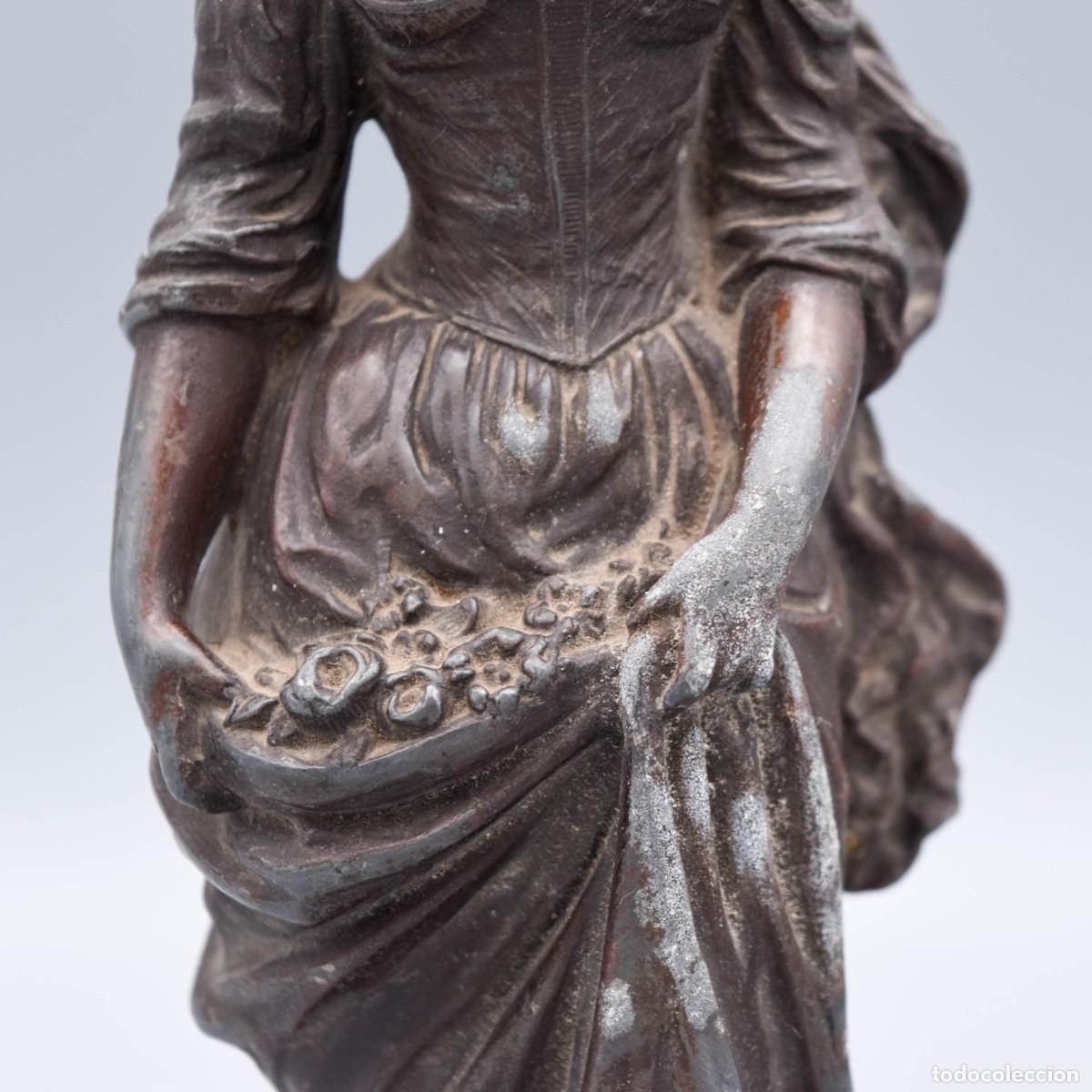 Arte: Escultura - Dama - Metal - Foto 5