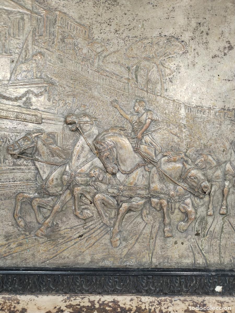 Arte: CUADRIGA EN RELIEVE DE COBRE PLATEADO - Foto 5