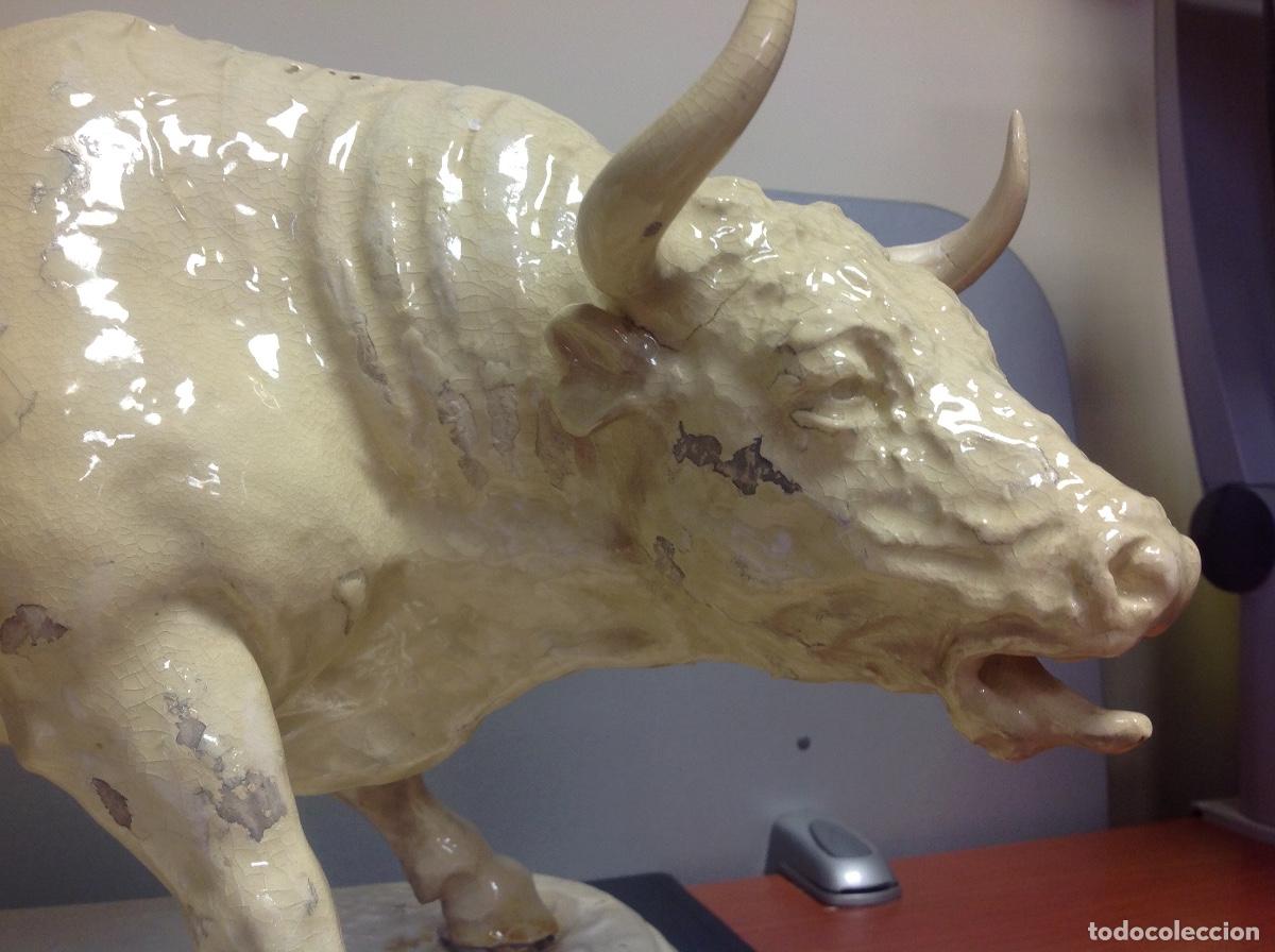 Arte: Escultura de toro Antonio Peyr&oacute; - Foto 10