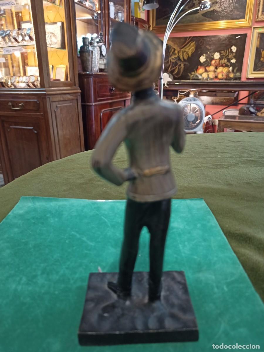 Arte: Figura de joven, metal. REF-9479 - Foto 3