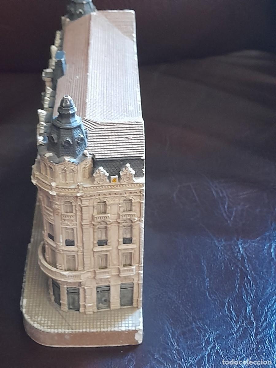 Arte: Edificio Santa Luc&iacute;a Oviedo realizado en marmolina - Foto 6