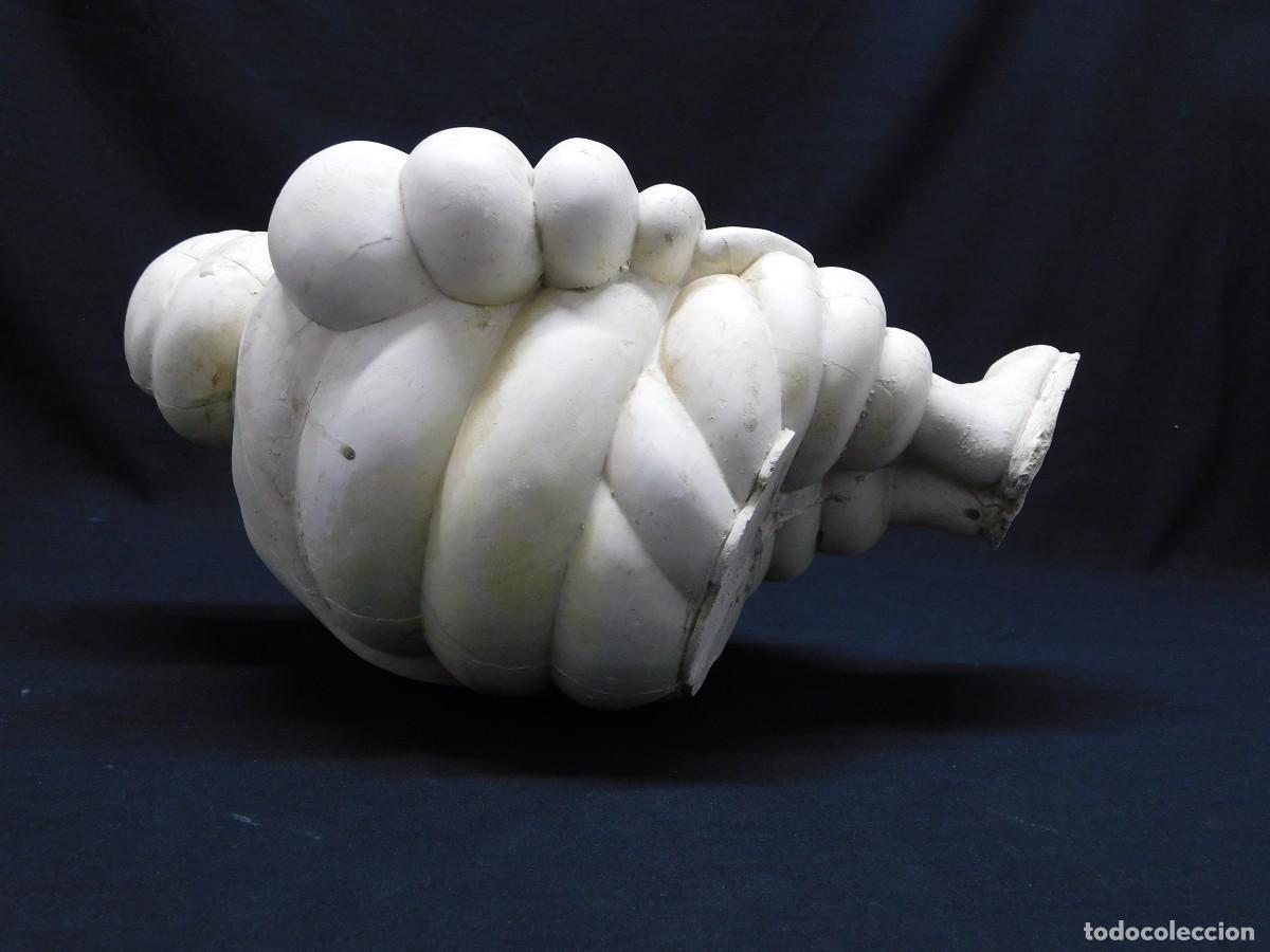 Arte: ESCULTURA MICHELIN DE ESCAYOLA - Foto 6