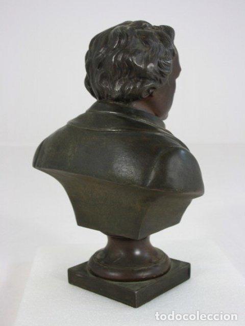 Arte: Buste en r&eacute;gule de Beethoven &eacute;poque 1900 - Foto 6