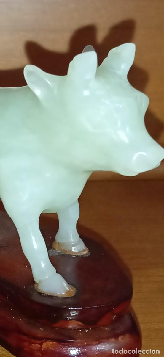 Arte: Escultura Toro jade - Foto 6