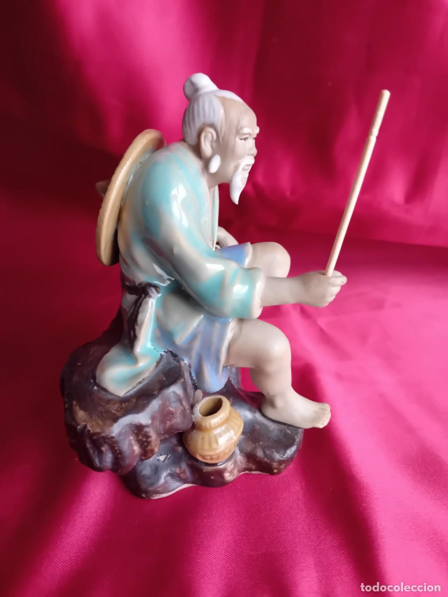 Arte: Chino pescador de gres policromado y esmaltado - Foto 2