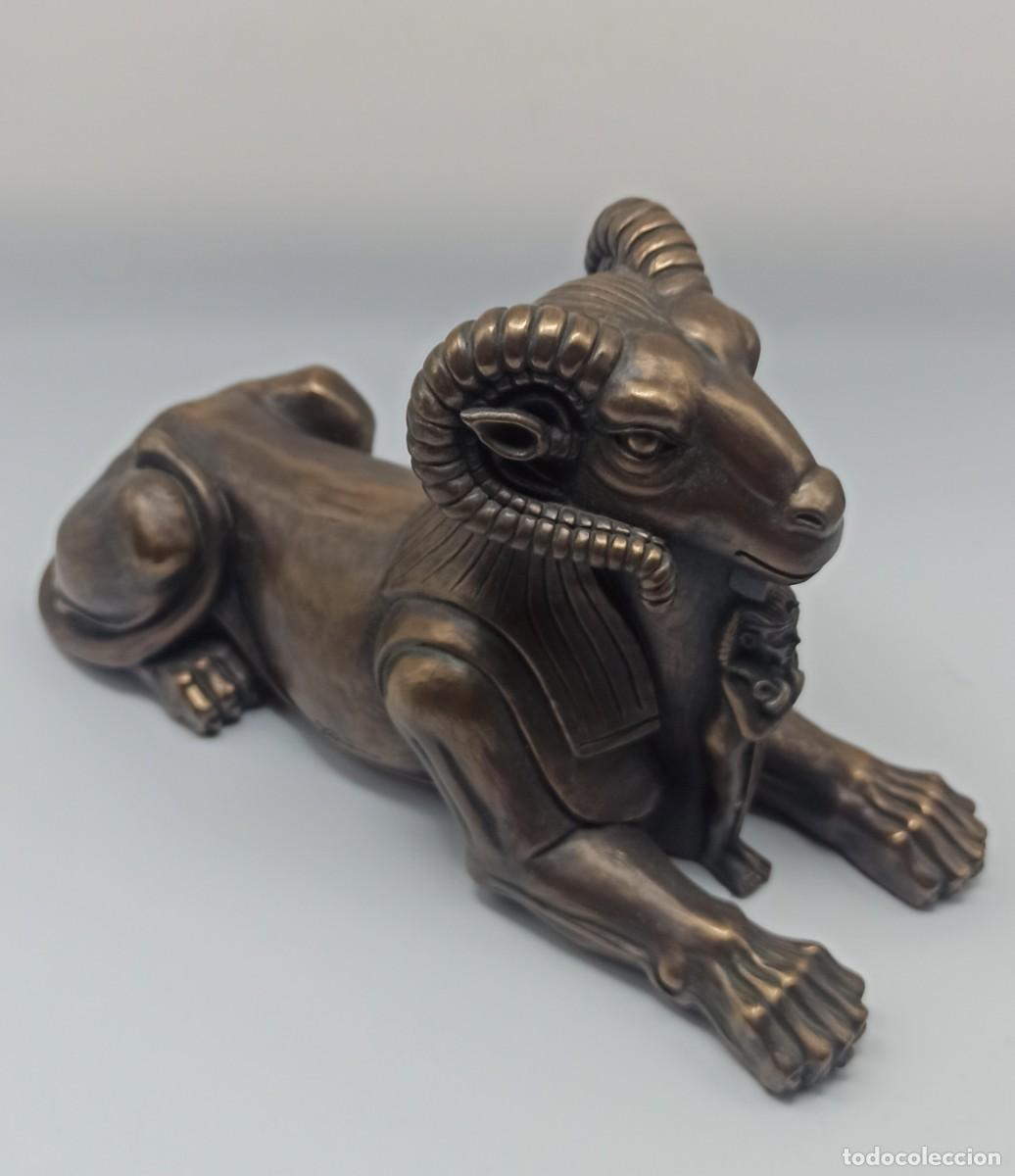 Arte: Escultura Carnero y Dios Am&oacute;n Veronesse 2000 - Foto 3