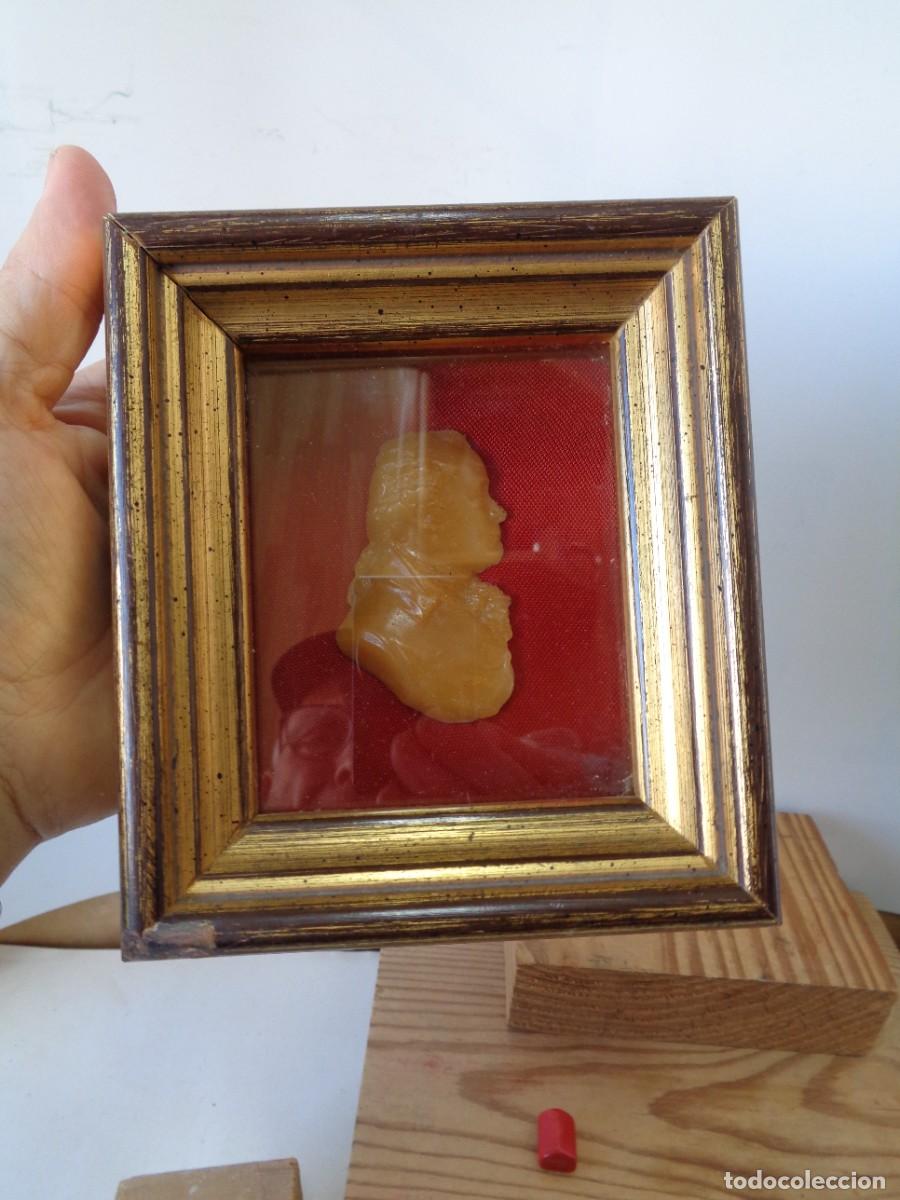 Arte: &iexcl;&iexcl; EL GENIO.: &rdquo;BEETHOVEN&rdquo;. Figura ( Cera.) . ANTIGUO. ENMARCADO. En Vitrina. !! C14.