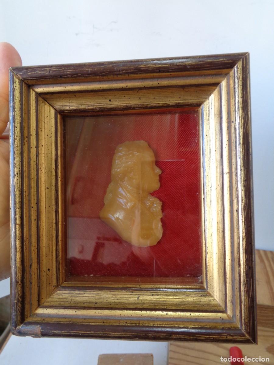 Arte: &iexcl;&iexcl; EL GENIO.: &rdquo;BEETHOVEN&rdquo;. Figura ( Cera.) . ANTIGUO. ENMARCADO. Vitrina. !! C14.