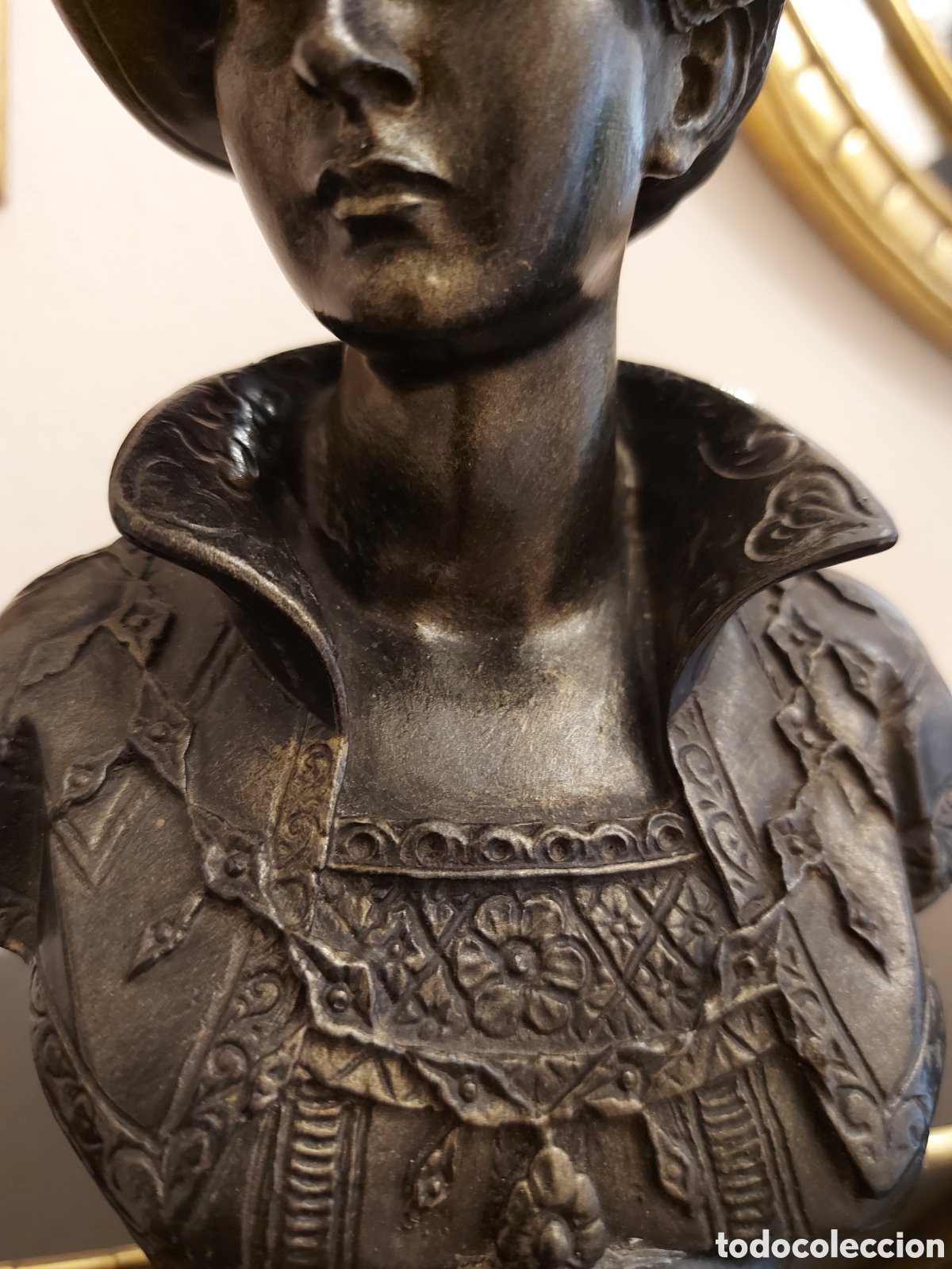 Arte: Busto de mujer - Foto 1