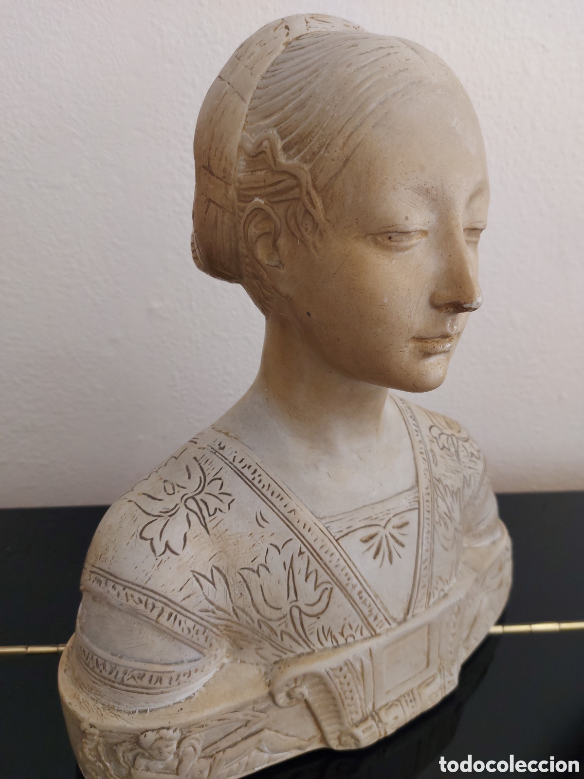 Arte: Busto de mujer modernista - Foto 1