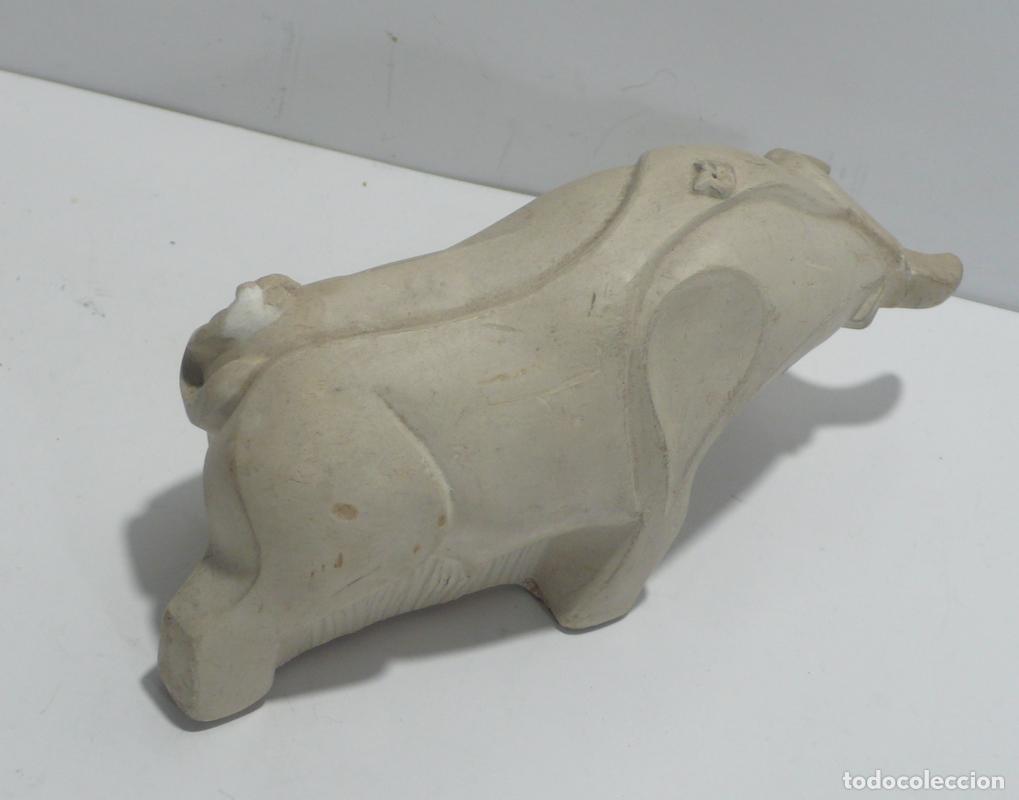 Arte: PEQUE&Ntilde;A ESCULTURA - Foto 3