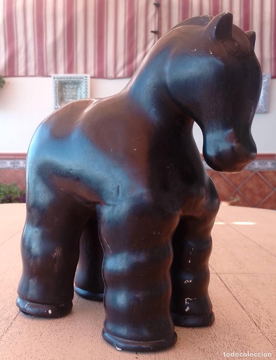 Arte: Escultura de Caballo estilo Botero - Foto 2