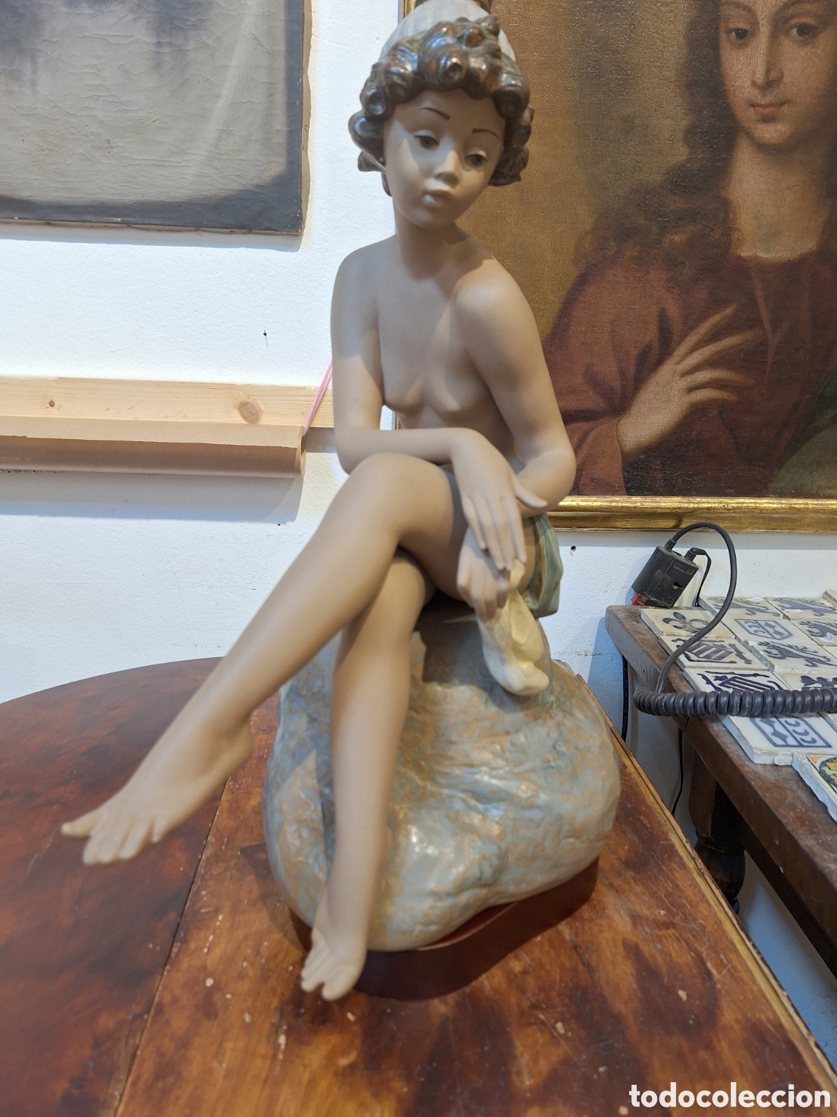Arte: Lladr&oacute; desnudo con zapatillas - Foto 1