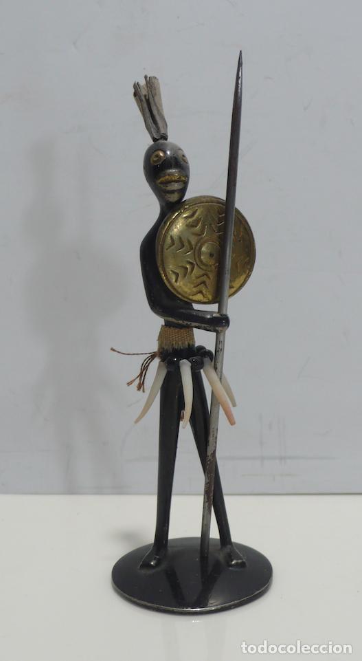 Arte: PEQUE&Ntilde;A ESCULTURA EN HIERRO - Foto 1