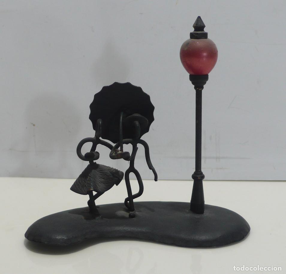 Arte: PEQUE&Ntilde;A ESCULTURA EN HIERRO - Foto 1