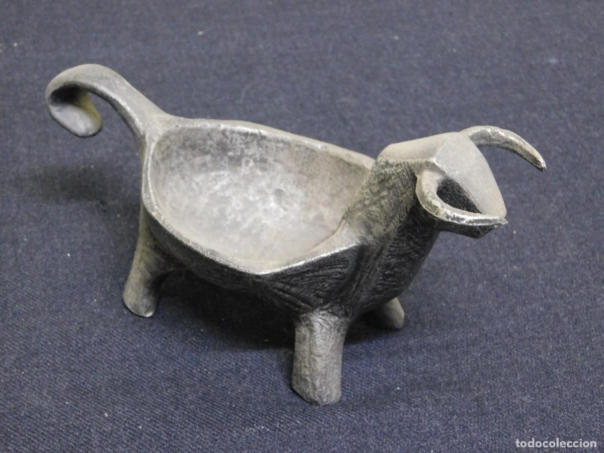 Arte: TORO DE ALUMINIO - JOAN MAYN&Eacute; - Foto 1