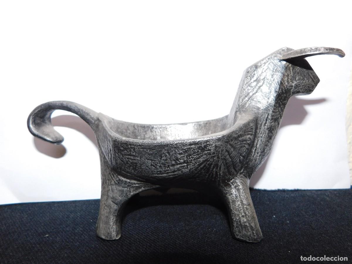 Arte: TORO DE ALUMINIO - JOAN MAYN&Eacute; - Foto 3