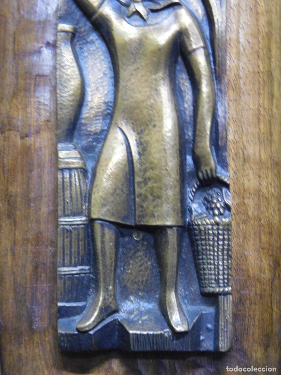 Arte: RELIEVE BRONCE CAMPESINA - JOAN MAYN&Eacute; - Foto 4