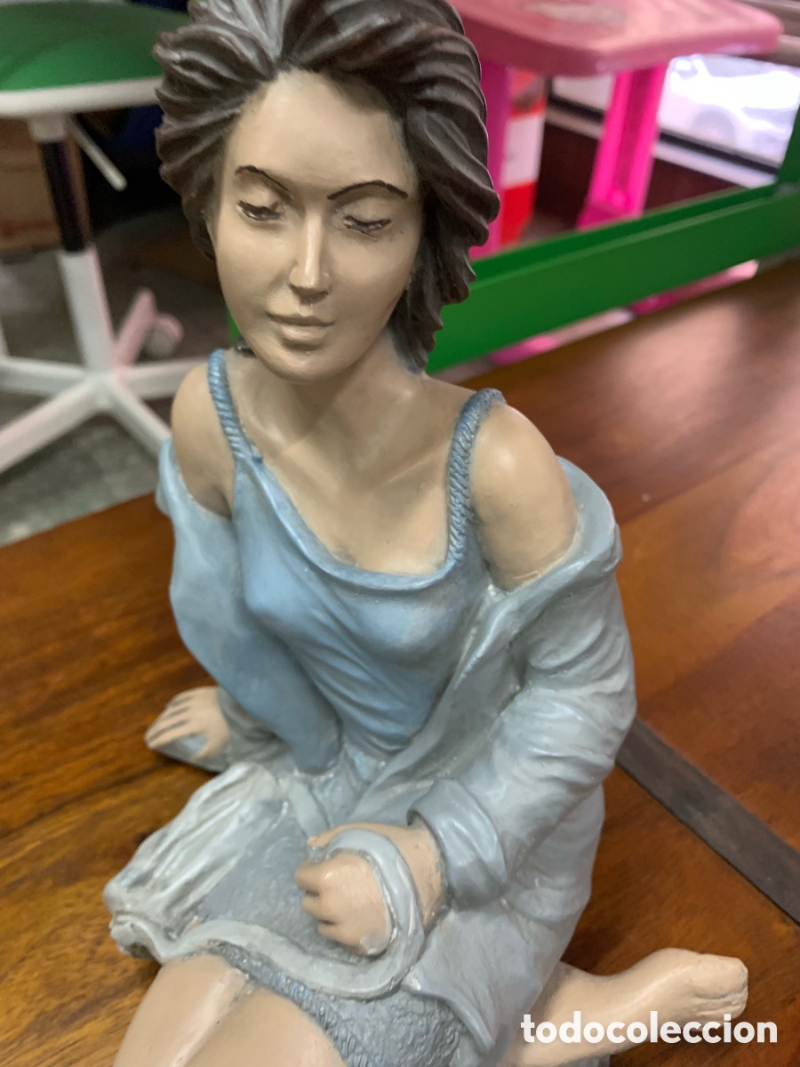 Arte: 02_escultura mujer Elisa - Foto 3