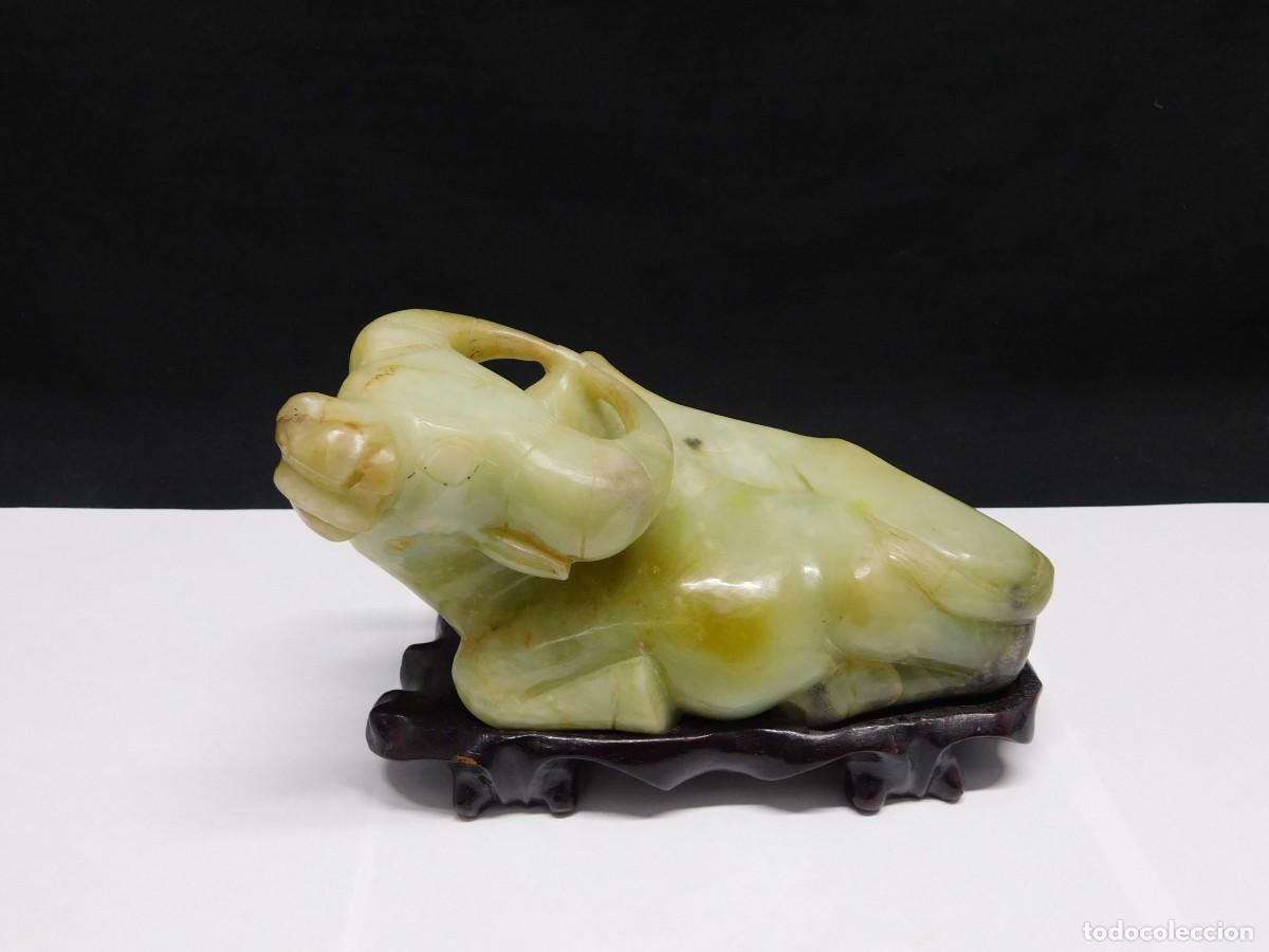 Arte: ESCULTURA TORO DE JADE - Foto 2