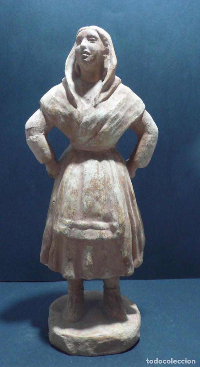 Arte: ESCULTURA DE MUJER EN TERRACOTA - Foto 1