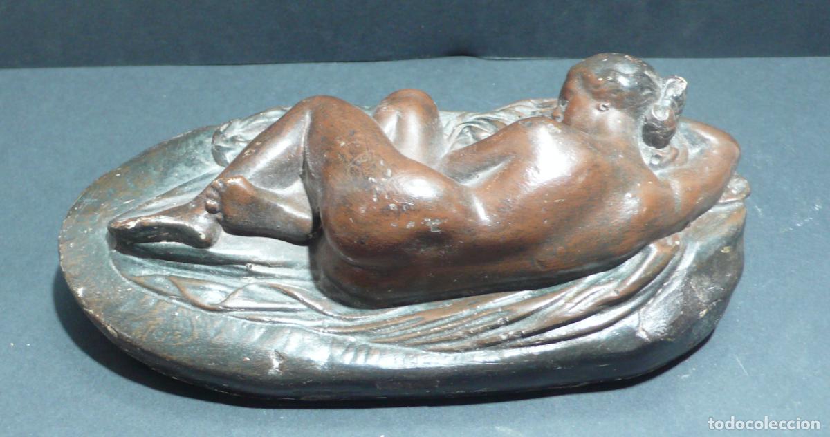Arte: escultura de mujer en yeso - Foto 2