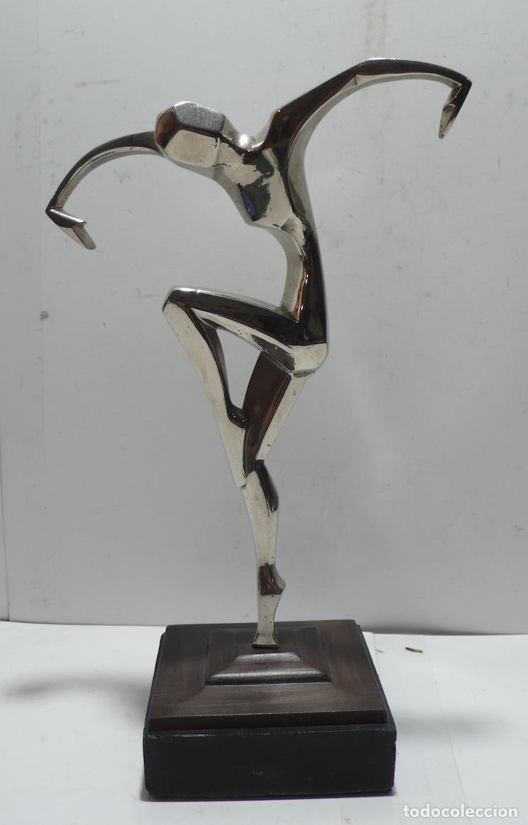 Arte: ESCULTURA CROMADA DE MUJER - Foto 1