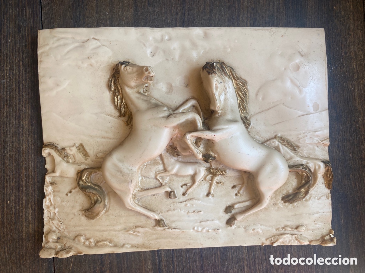 Arte: Bajo relieve caballos salvajes - Foto 1