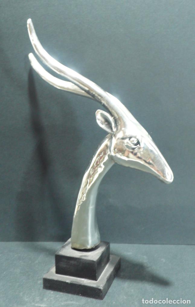 Arte: ESCULTURA CABEZA DE CIERVO - Foto 1